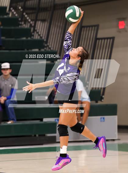 Thumbnail 3 in JV: Caverna @ Green County photogallery.
