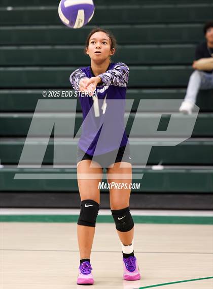 Thumbnail 3 in JV: Caverna @ Green County photogallery.