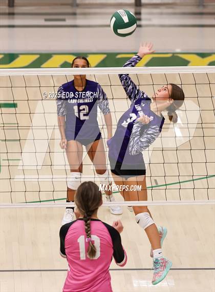 Thumbnail 2 in JV: Caverna @ Green County photogallery.