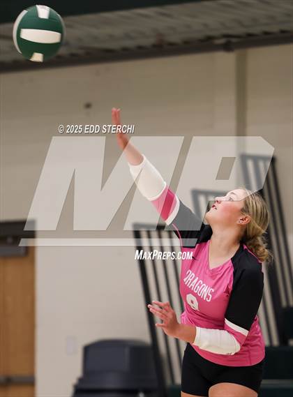 Thumbnail 2 in JV: Caverna @ Green County photogallery.