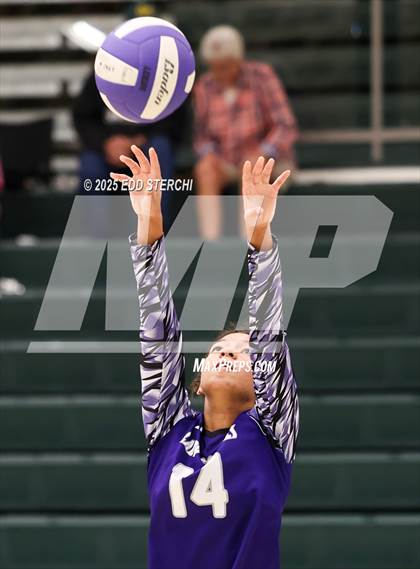 Thumbnail 2 in JV: Caverna @ Green County photogallery.
