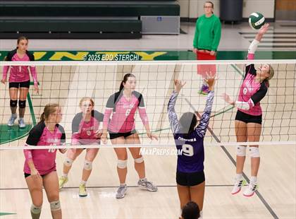 Thumbnail 2 in JV: Caverna @ Green County photogallery.