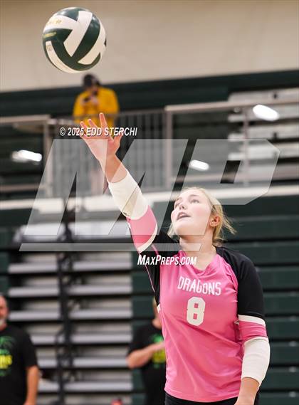 Thumbnail 2 in JV: Caverna @ Green County photogallery.