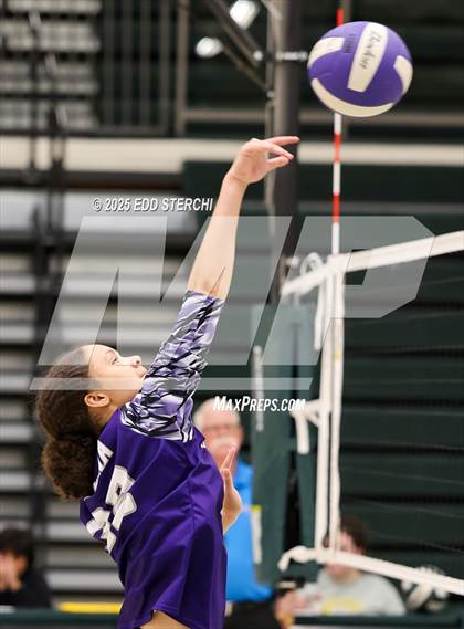 Thumbnail 3 in JV: Caverna @ Green County photogallery.