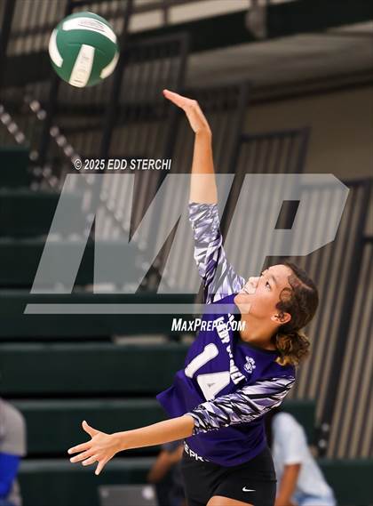 Thumbnail 1 in JV: Caverna @ Green County photogallery.