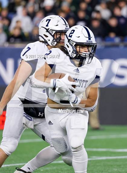 Thumbnail 1 in North Reading vs. Swampscott (MIAA Division 5 Final) photogallery.