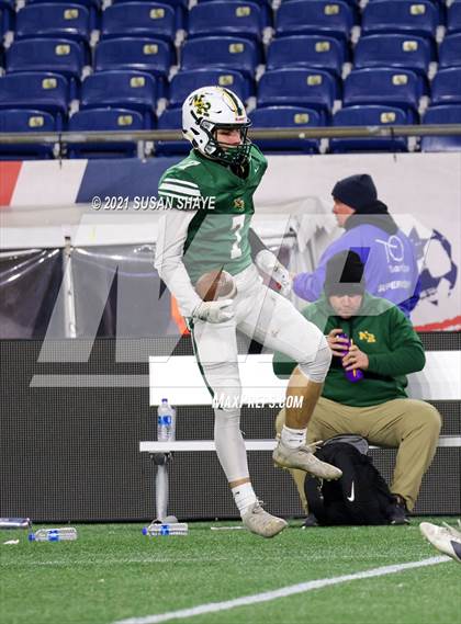 Thumbnail 2 in North Reading vs. Swampscott (MIAA Division 5 Final) photogallery.