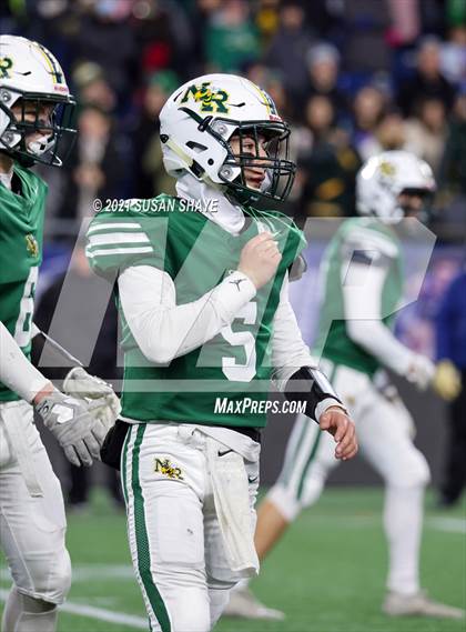 Thumbnail 2 in North Reading vs. Swampscott (MIAA Division 5 Final) photogallery.
