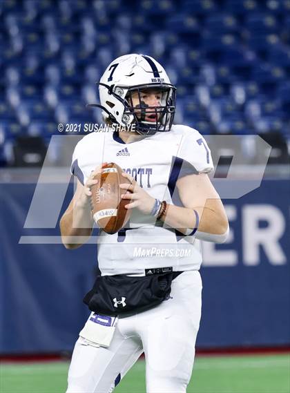 Thumbnail 2 in North Reading vs. Swampscott (MIAA Division 5 Final) photogallery.