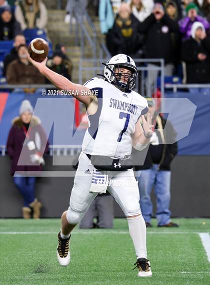 Thumbnail 2 in North Reading vs. Swampscott (MIAA Division 5 Final) photogallery.