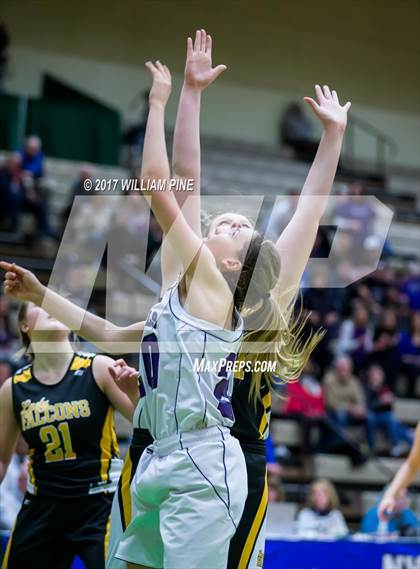 Thumbnail 3 in Port Jefferson vs. South Seneca (NYSPHSAA Class C Semifinal) photogallery.