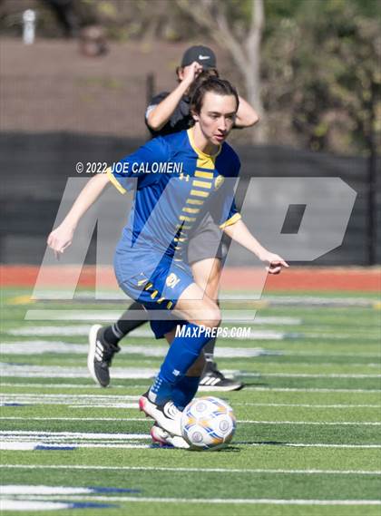 Thumbnail 2 in Alamo Heights vs Flour Bluff (Alamo Heights Invitational) photogallery.