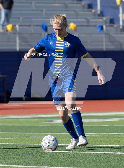 Thumbnail 2 in Alamo Heights vs Flour Bluff (Alamo Heights Invitational) photogallery.
