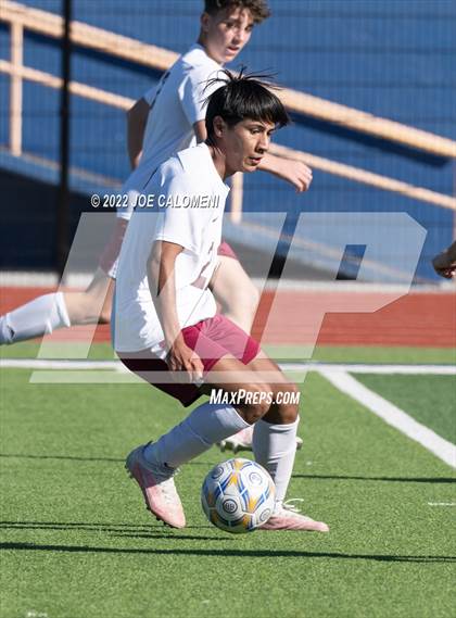 Thumbnail 3 in Alamo Heights vs Flour Bluff (Alamo Heights Invitational) photogallery.