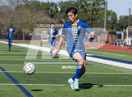Thumbnail 3 in Alamo Heights vs Flour Bluff (Alamo Heights Invitational) photogallery.