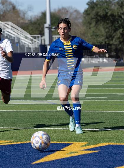 Thumbnail 2 in Alamo Heights vs Flour Bluff (Alamo Heights Invitational) photogallery.