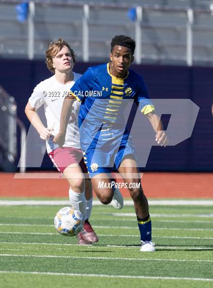 Thumbnail 3 in Alamo Heights vs Flour Bluff (Alamo Heights Invitational) photogallery.