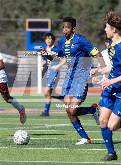 Thumbnail 3 in Alamo Heights vs Flour Bluff (Alamo Heights Invitational) photogallery.
