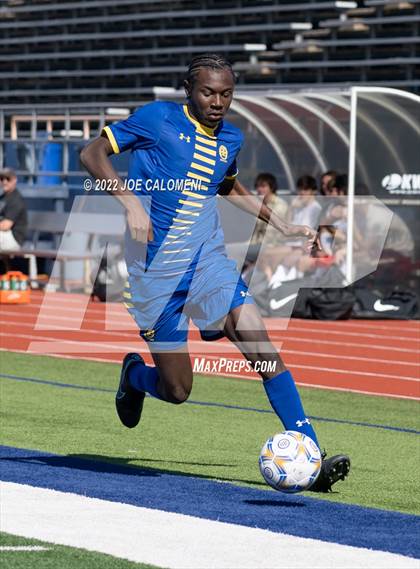 Thumbnail 2 in Alamo Heights vs Flour Bluff (Alamo Heights Invitational) photogallery.