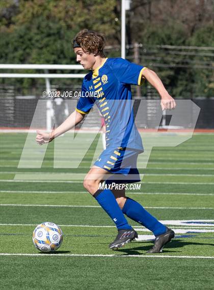 Thumbnail 2 in Alamo Heights vs Flour Bluff (Alamo Heights Invitational) photogallery.
