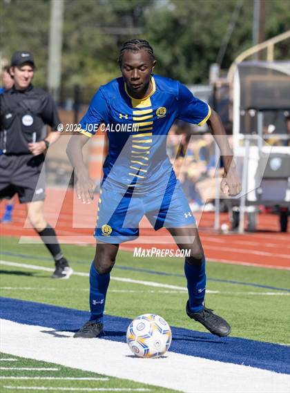 Thumbnail 3 in Alamo Heights vs Flour Bluff (Alamo Heights Invitational) photogallery.