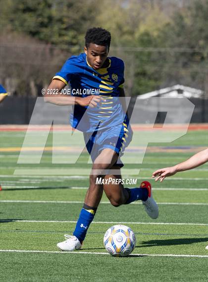 Thumbnail 2 in Alamo Heights vs Flour Bluff (Alamo Heights Invitational) photogallery.