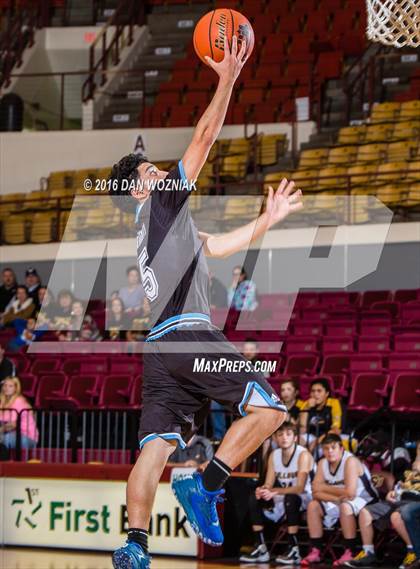 Thumbnail 1 in Romeo Young Men's Innovation Prep Academy vs. Bellevue (Fantasy of Lights) photogallery.