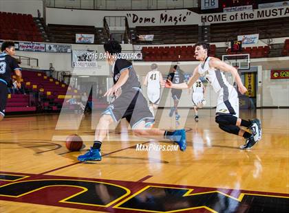 Thumbnail 1 in Romeo Young Men's Innovation Prep Academy vs. Bellevue (Fantasy of Lights) photogallery.