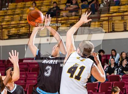 Thumbnail 2 in Romeo Young Men's Innovation Prep Academy vs. Bellevue (Fantasy of Lights) photogallery.