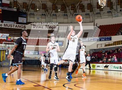 Thumbnail 2 in Romeo Young Men's Innovation Prep Academy vs. Bellevue (Fantasy of Lights) photogallery.