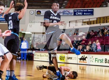 Thumbnail 3 in Romeo Young Men's Innovation Prep Academy vs. Bellevue (Fantasy of Lights) photogallery.