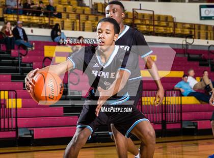 Thumbnail 2 in Romeo Young Men's Innovation Prep Academy vs. Bellevue (Fantasy of Lights) photogallery.