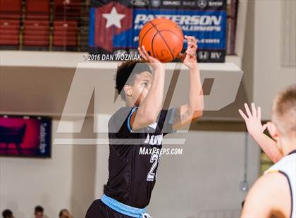 Thumbnail 1 in Romeo Young Men's Innovation Prep Academy vs. Bellevue (Fantasy of Lights) photogallery.