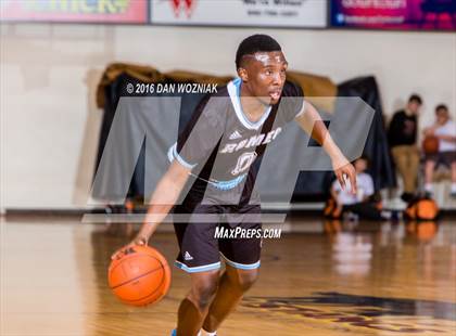 Thumbnail 3 in Romeo Young Men's Innovation Prep Academy vs. Bellevue (Fantasy of Lights) photogallery.