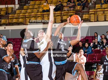 Thumbnail 2 in Romeo Young Men's Innovation Prep Academy vs. Bellevue (Fantasy of Lights) photogallery.