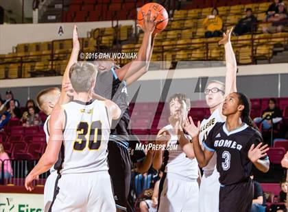Thumbnail 3 in Romeo Young Men's Innovation Prep Academy vs. Bellevue (Fantasy of Lights) photogallery.