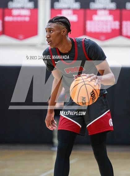 Thumbnail 1 in St. Pius X-St. Matthias Academy @ Harvard-Westlake photogallery.