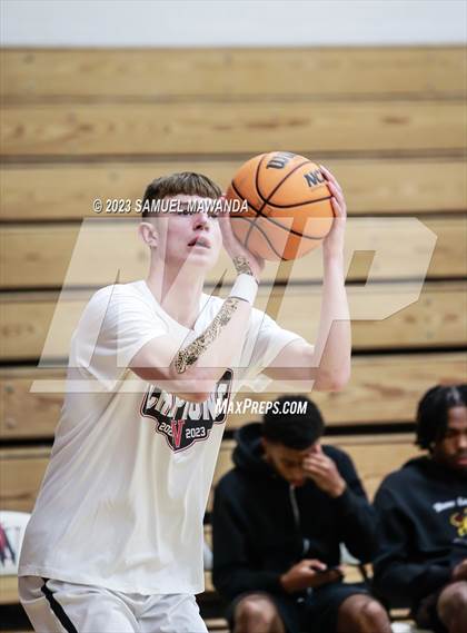 Thumbnail 3 in St. Pius X-St. Matthias Academy @ Harvard-Westlake photogallery.