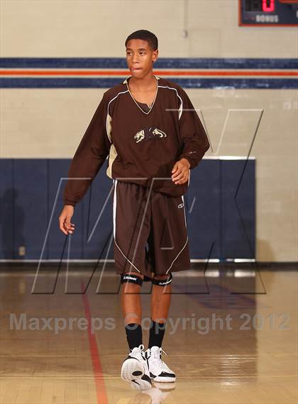 Thumbnail 1 in Cleveland vs. Kennedy (Chaminade Christmas Classic) photogallery.