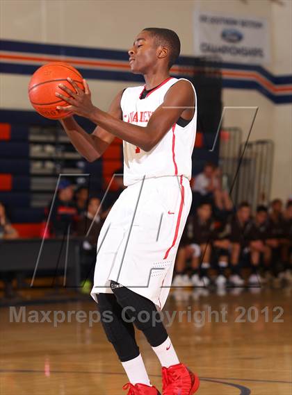 Thumbnail 2 in Cleveland vs. Kennedy (Chaminade Christmas Classic) photogallery.