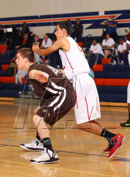 Thumbnail 2 in Cleveland vs. Kennedy (Chaminade Christmas Classic) photogallery.