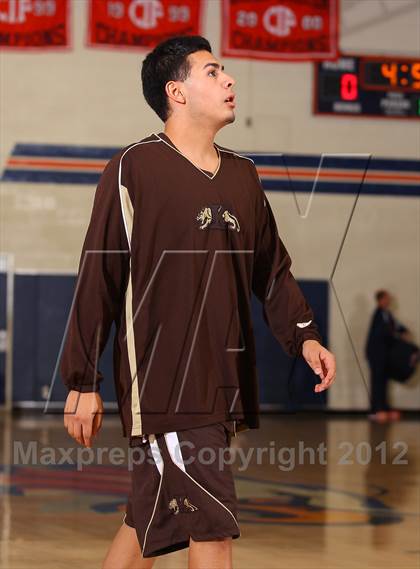 Thumbnail 2 in Cleveland vs. Kennedy (Chaminade Christmas Classic) photogallery.