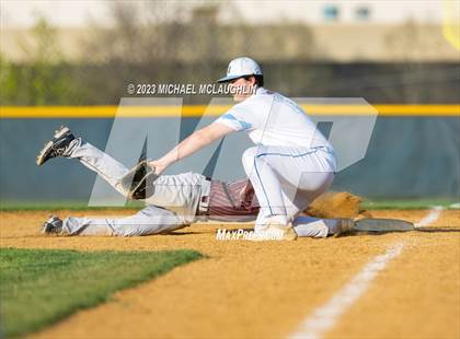 Thumbnail 1 in Arlington @ John Jay photogallery.