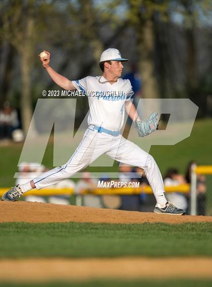 Thumbnail 2 in Arlington @ John Jay photogallery.