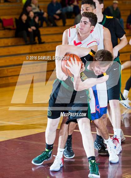 Thumbnail 1 in Clayton Valley Charter vs. San Ramon Valley (Brenda Loving Memorial Tournament) photogallery.