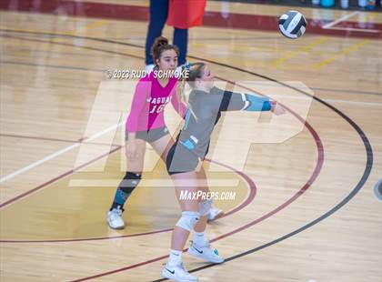 Thumbnail 2 in Oceanside vs. Valley Center (CIF SDS D4 finals) photogallery.