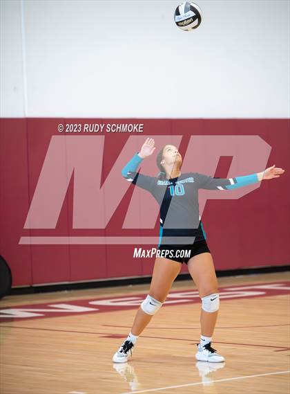 Thumbnail 1 in Oceanside vs. Valley Center (CIF SDS D4 finals) photogallery.