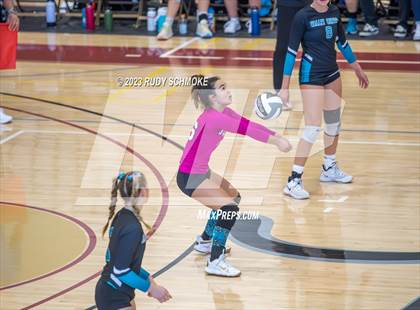 Thumbnail 2 in Oceanside vs. Valley Center (CIF SDS D4 finals) photogallery.