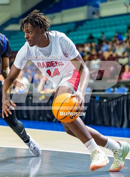 Thumbnail 2 in Greenville vs Fort Mill (SCHSL 5A Div 2 Semifinal) photogallery.