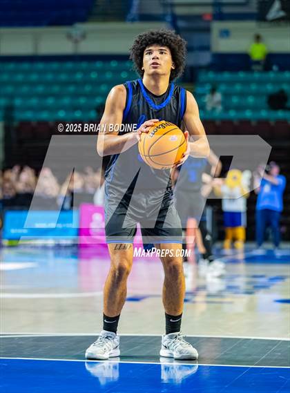 Thumbnail 1 in Greenville vs Fort Mill (SCHSL 5A Div 2 Semifinal) photogallery.